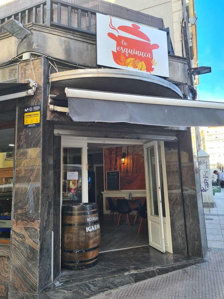 Bar La Esquinuca — Del propietario