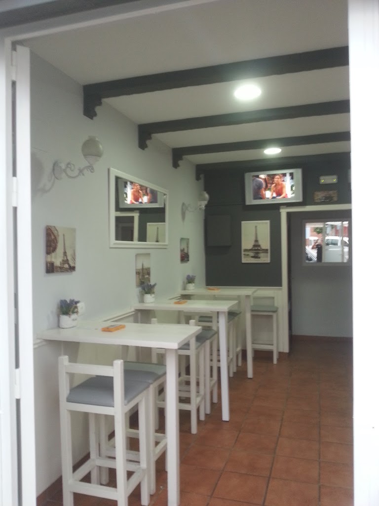 Cafeteria-cerveceria Europa — Ambiente