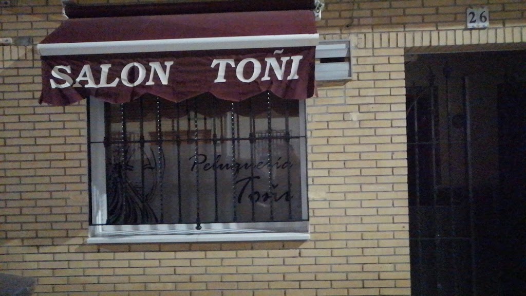 Salon Toni — Exterior