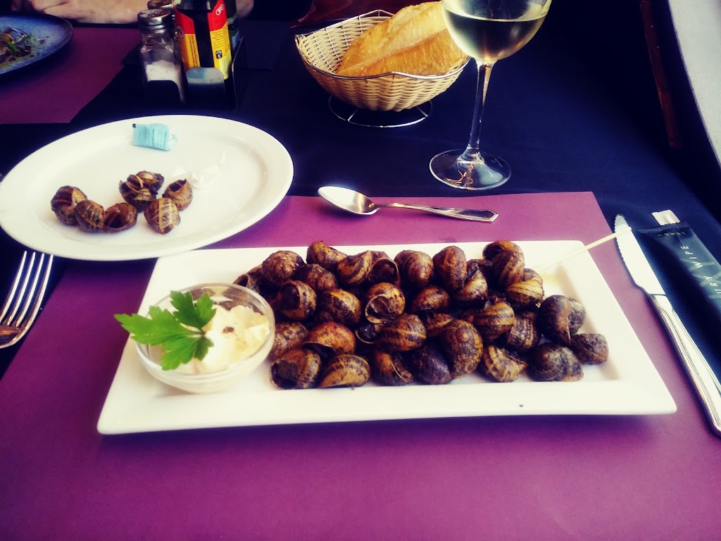 BAR LA VILA — Comida y bebida