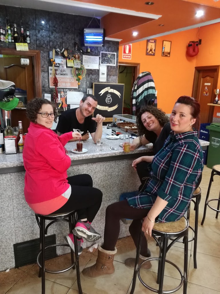 Cafe Angel Bar — Ambiente