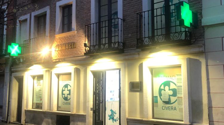 Farmacia Luis Civera — Del propietario
