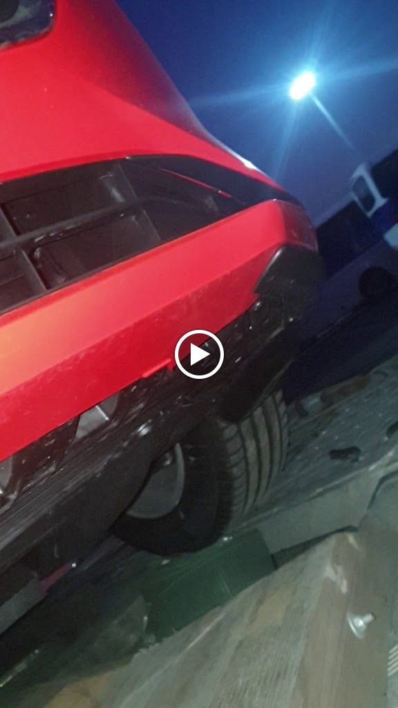 Aparcamiento de Vehiculos a Motor Fuenlabrada | Esteban Rivas — Videos