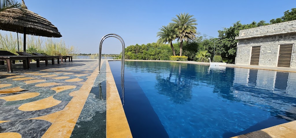 Sinny S Leopard Luxury Camp By The Lake