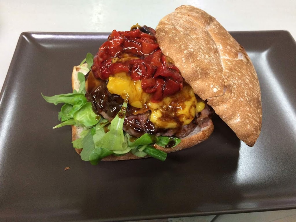 Restaurante La Palmera — Comida y bebida