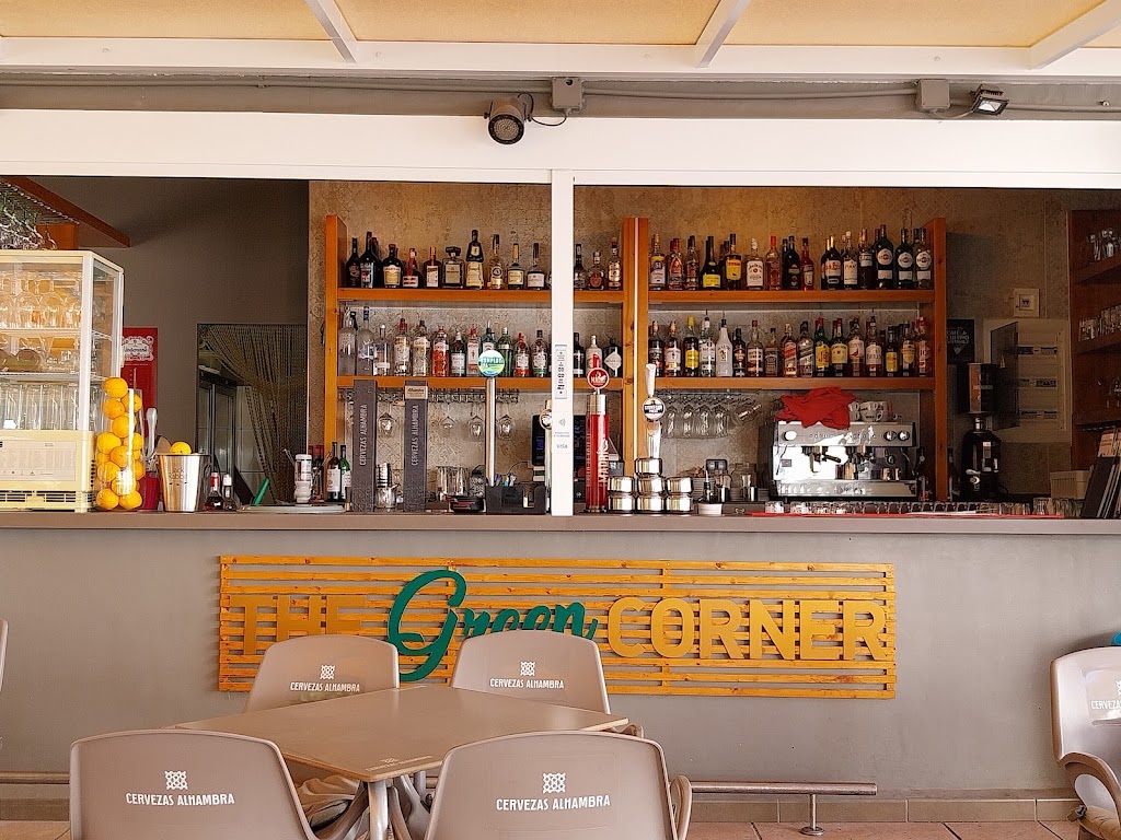 Green Corner — Ambiente