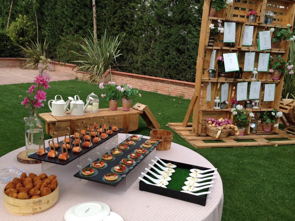 Vara Restaurante & Eventos — Comida y bebida