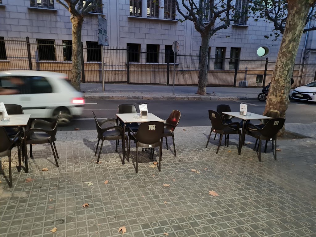 Bar Of Duty — Ambiente