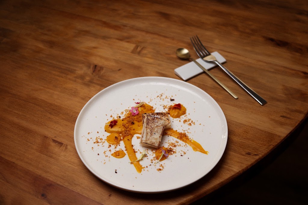Restaurante Epilogo — Comida y bebida