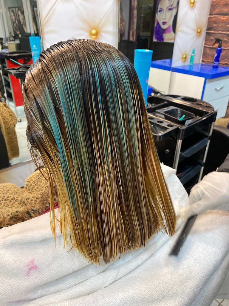 M7 Hair Villha Unisex Salon Bridal Makeup Salon Nail Extension Hair Skin Salon Academy Best Unisex Salon In Kotakpura