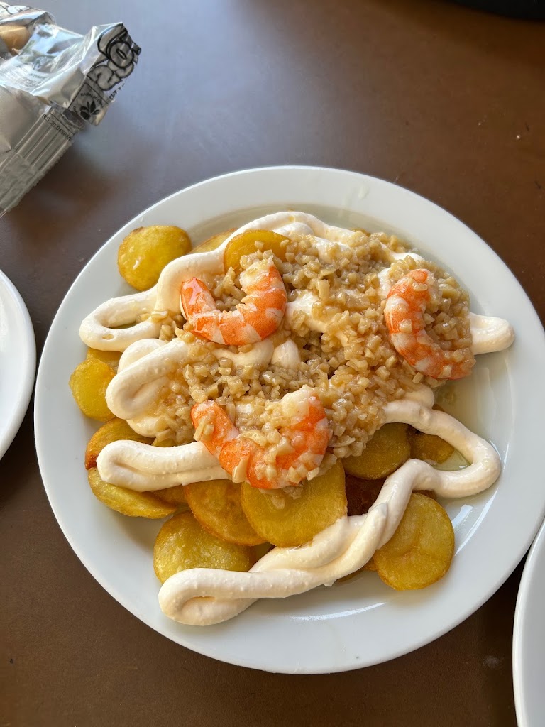 Bar Roberto — Comida y bebida