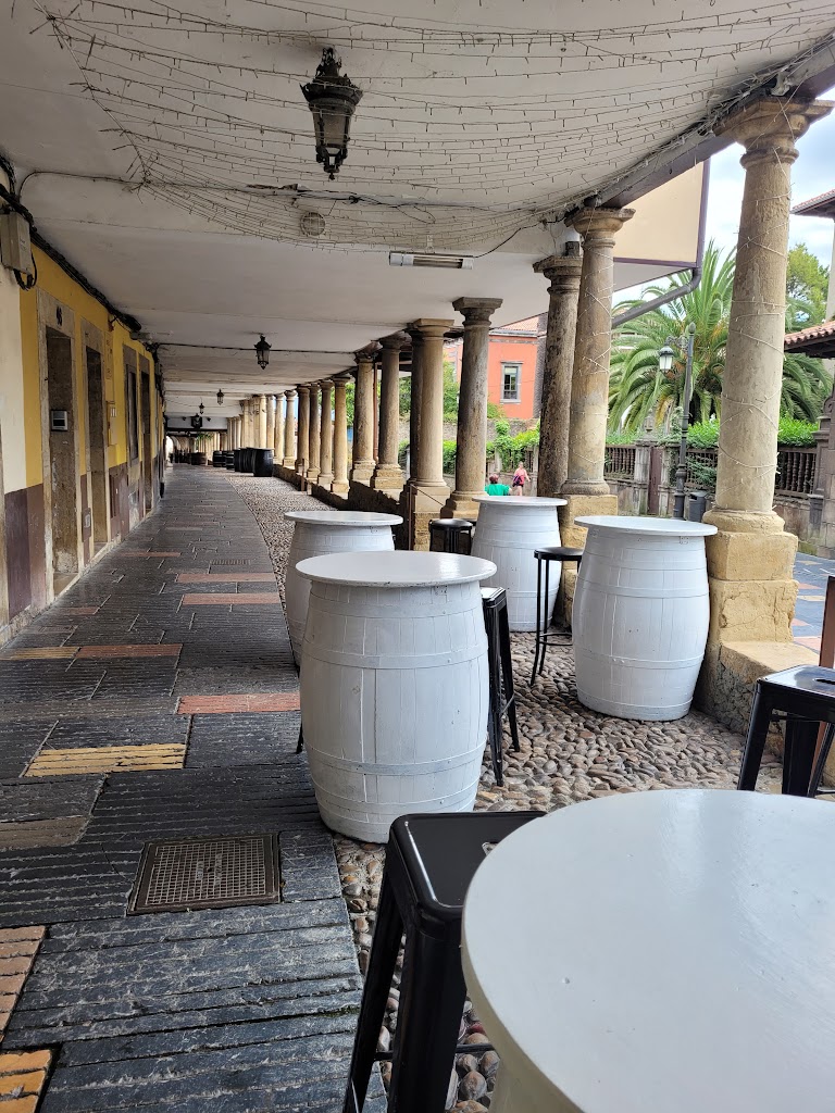 Restaurante la Garnacha — Ambiente