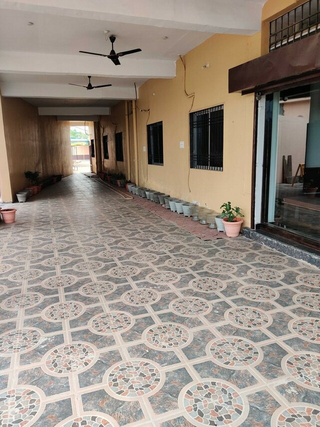 Oyo 90657 Mallick Mangalam