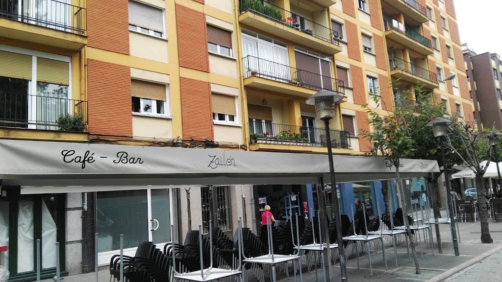 Cafe Bar Zailen — Del propietario