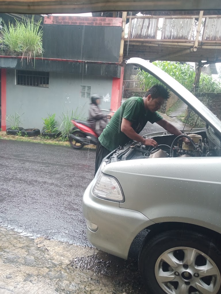Bengkel mobil duky
