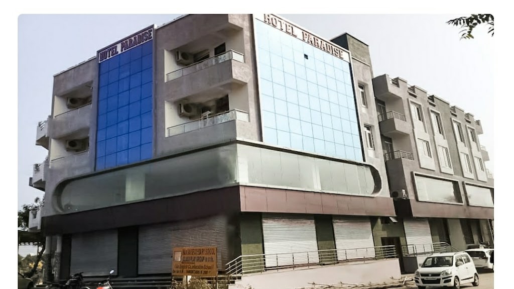 Oyo Flagship 61373 Hotel Paradise