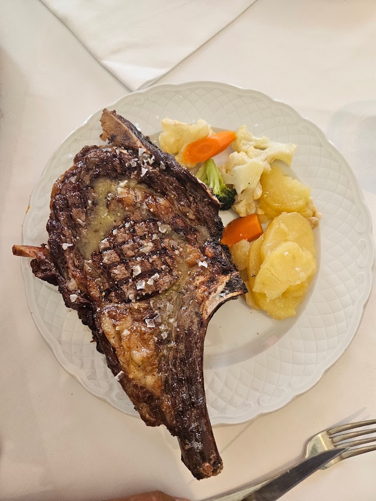 Hostal Asador El Puerto — Carne