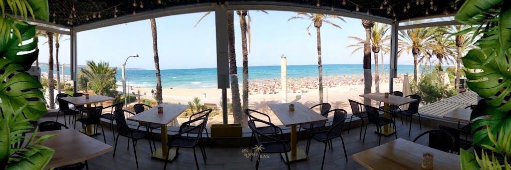 Las Maravillas Bar — Ambiente