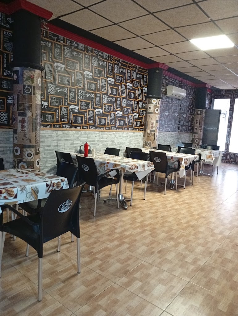 Cafe RH — Ambiente