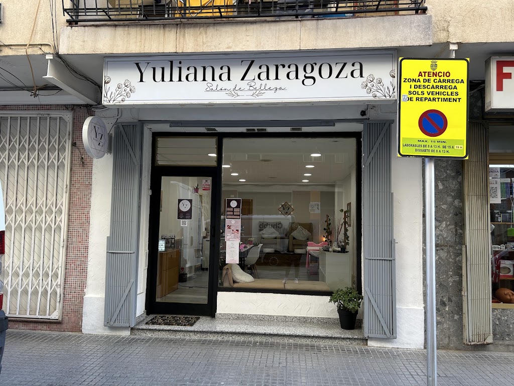 YZ Beauty for Women - Unas & Pestanas — Exterior