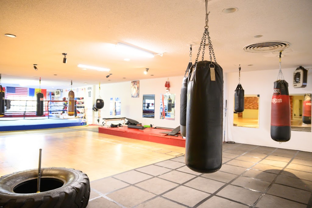  Azteca Boxing Club