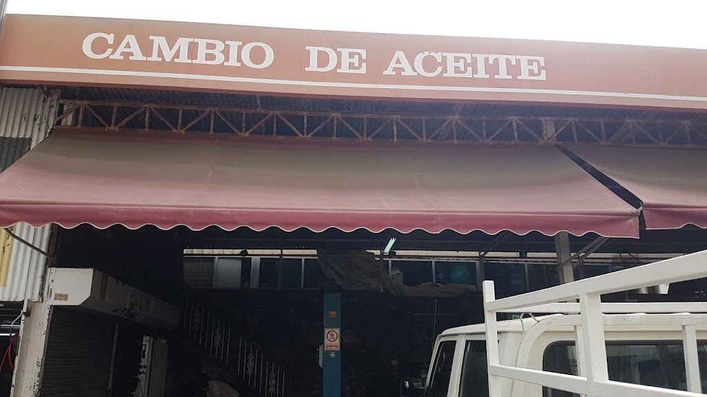 Autoservicio J.T. Racing S.L — Exterior