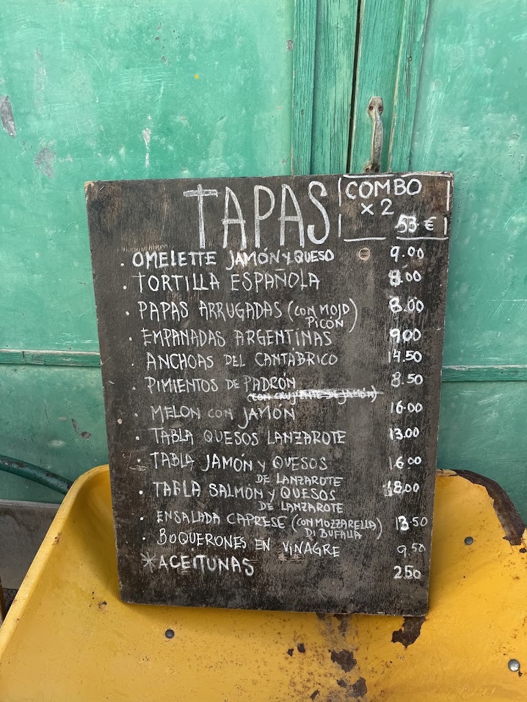 Creperia - Tapas - Vinos - Cokteles - Cervezas - Cafeteria — Carta