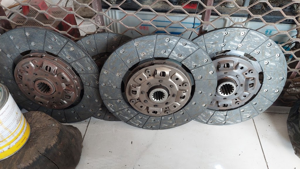 Bengkel Dinamo Revox