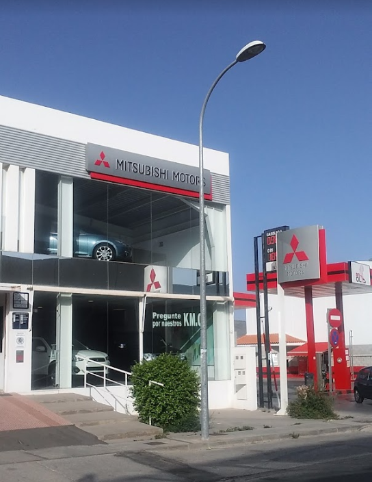 Taller Oficial Mitsubishi A-Z Motor — Del propietario