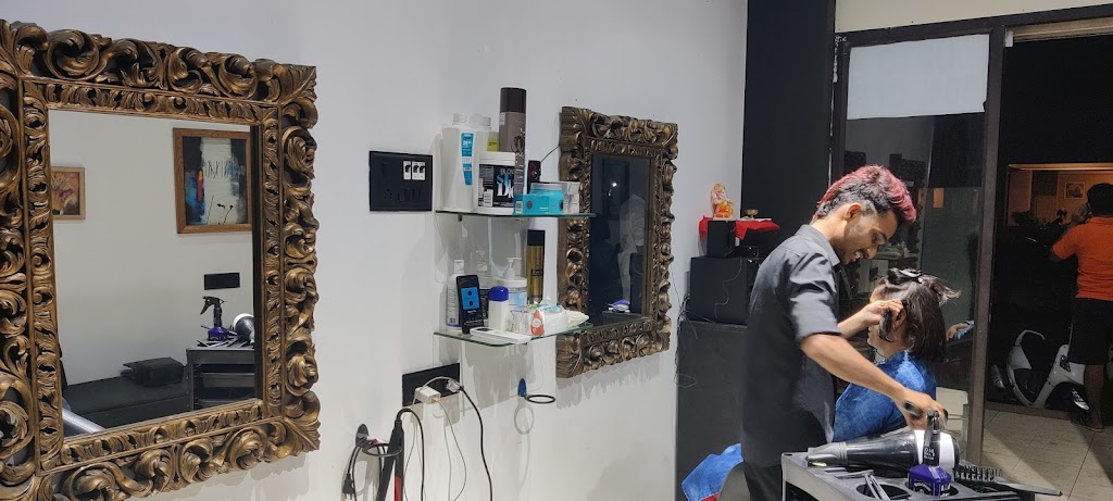 Fame Salon And Academy Pali Phata