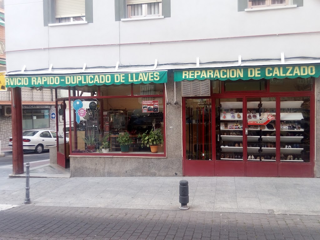 Taller de reparacion de calzado Fonseca