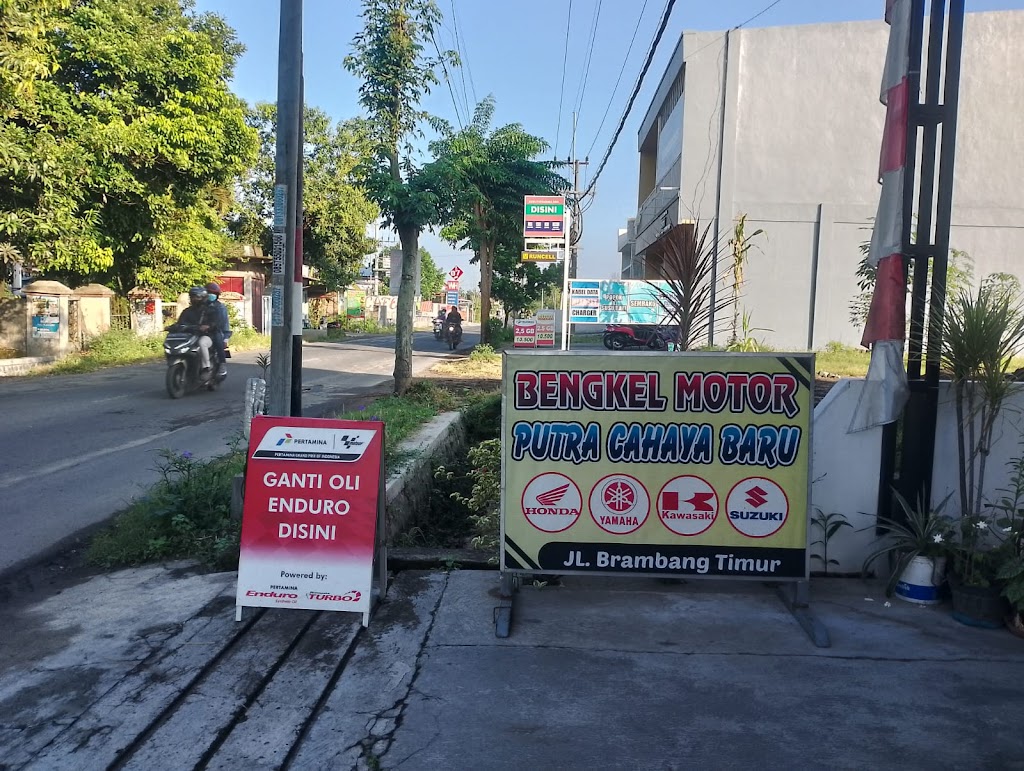 Bengkel Motor | Putra Cahaya Baru