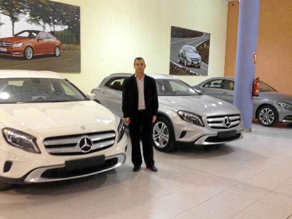 Mercedes-Benz Saveres (VENTAS) — Interior