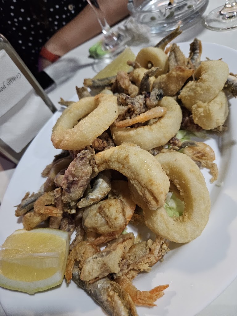 Bar La Moraga — Comida y bebida