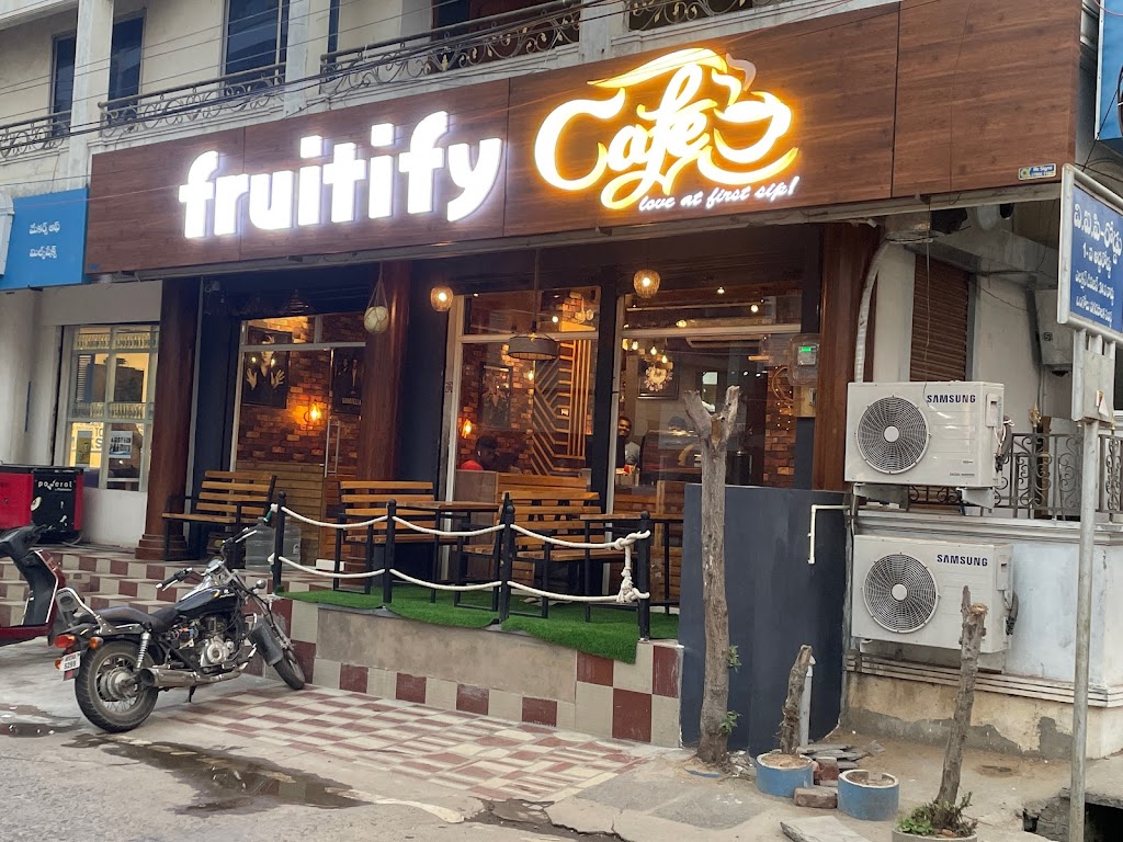 Fruitify Cafe