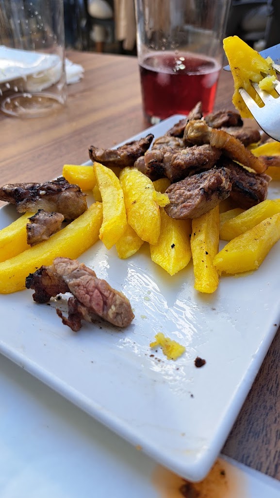 Pena Cultural Flamenca de Lepe — Comida y bebida