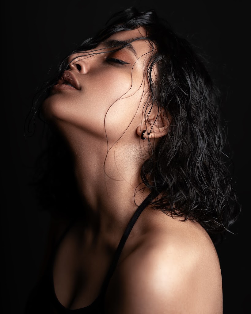 Looks Hair Beauty Salon