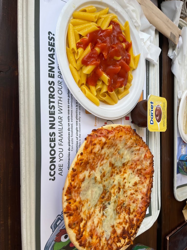 Restaurante Jeremias Food — Comida y bebida