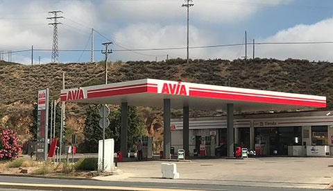 AVIA — Exterior