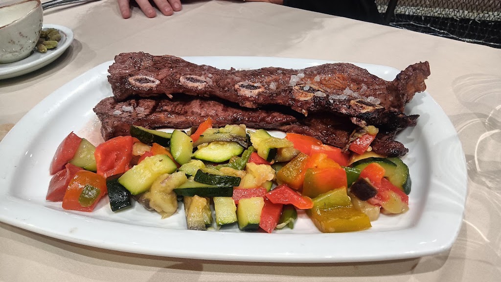 El Castell Blau — Comida y bebida