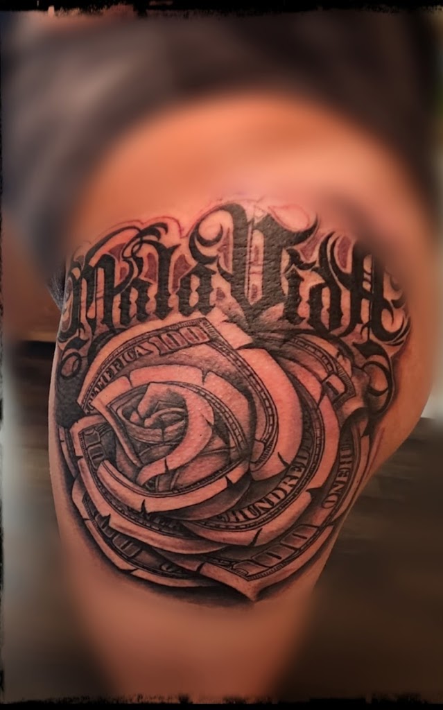 Stacey's Exotic Body Piercing and Tattoo