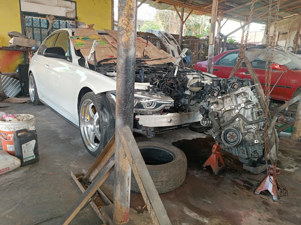 Bengkel Mobil Fafa Auto