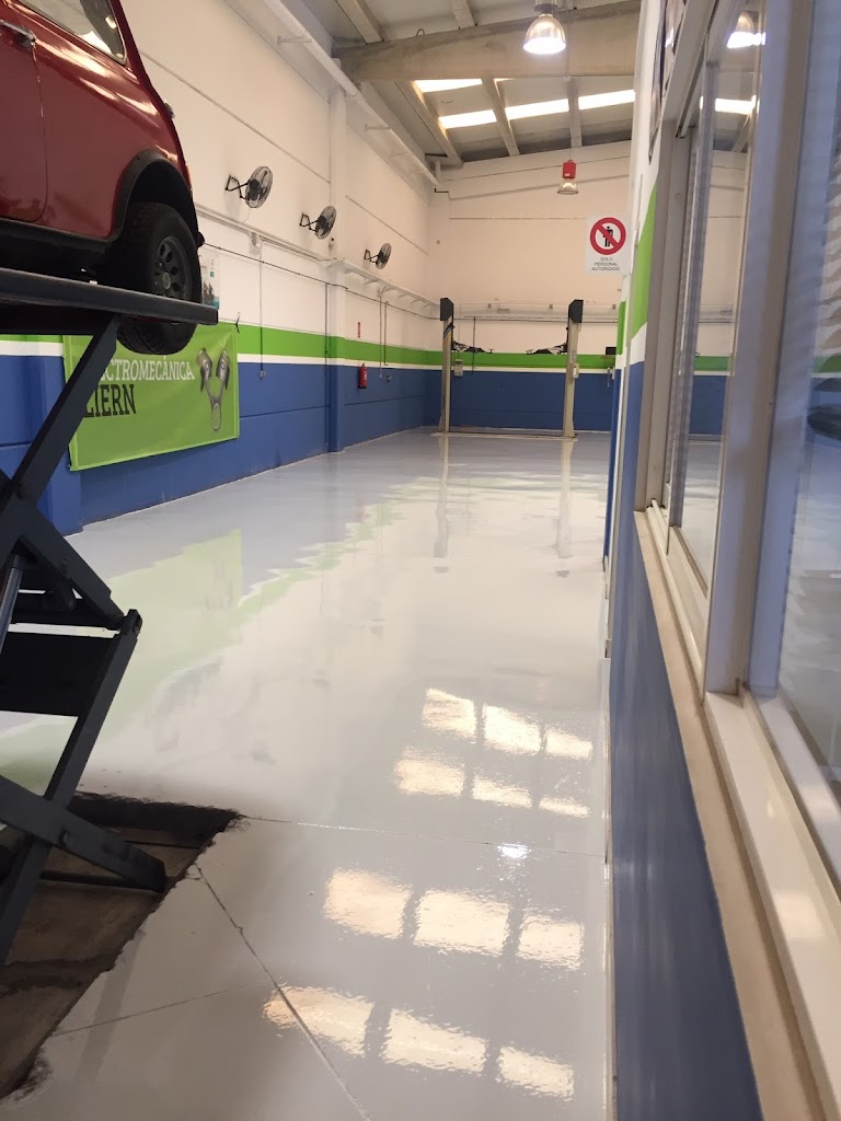 Electromecanica Liern — Interior