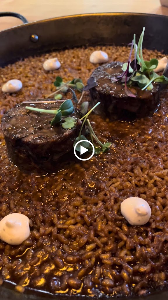 Restaurante CalaMar — Videos