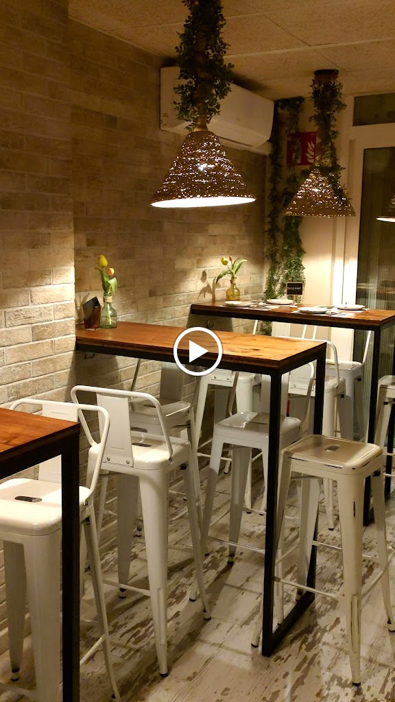 L'Artemisa Sitges — Videos