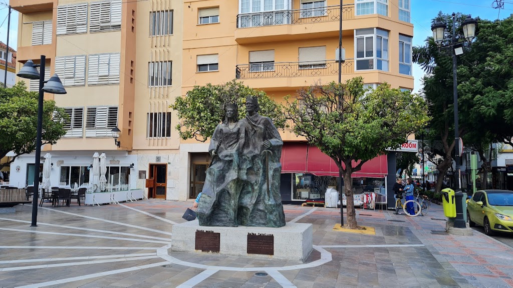 Monumento a los Reyes Catolicos