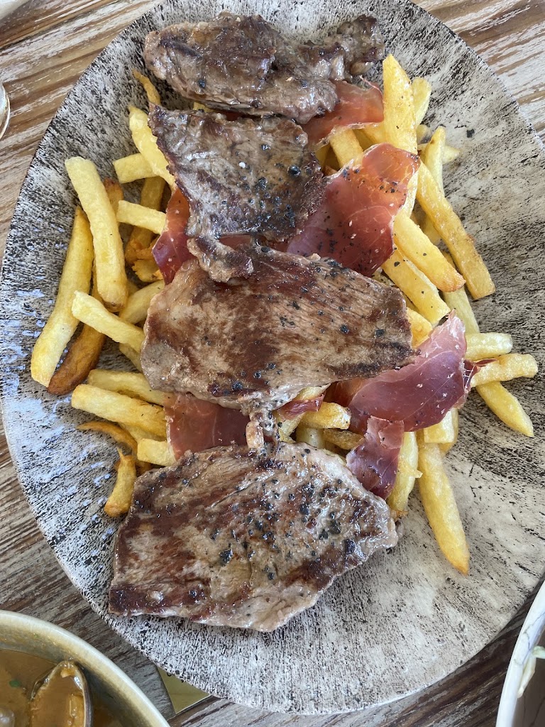 Chiringuito Salvador — Churrasco
