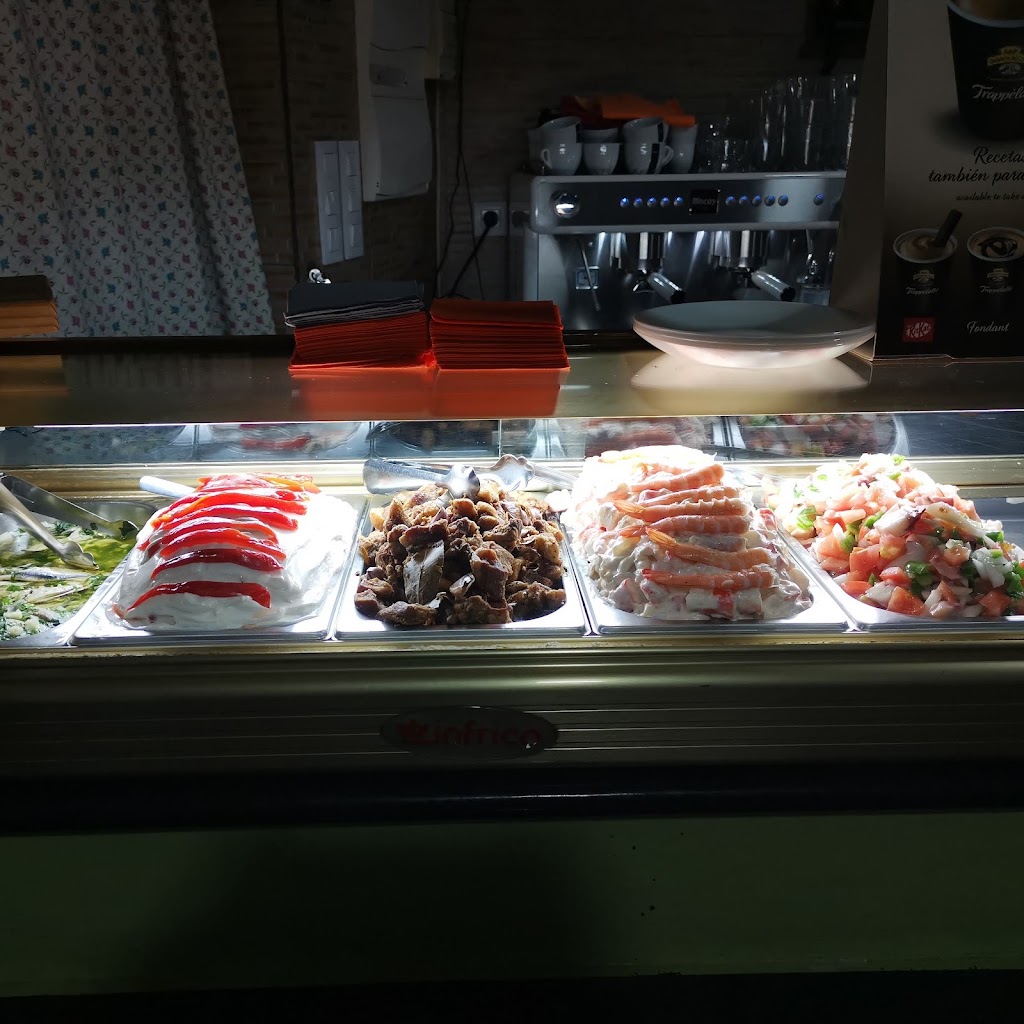 Tropical Tapas — Ambiente