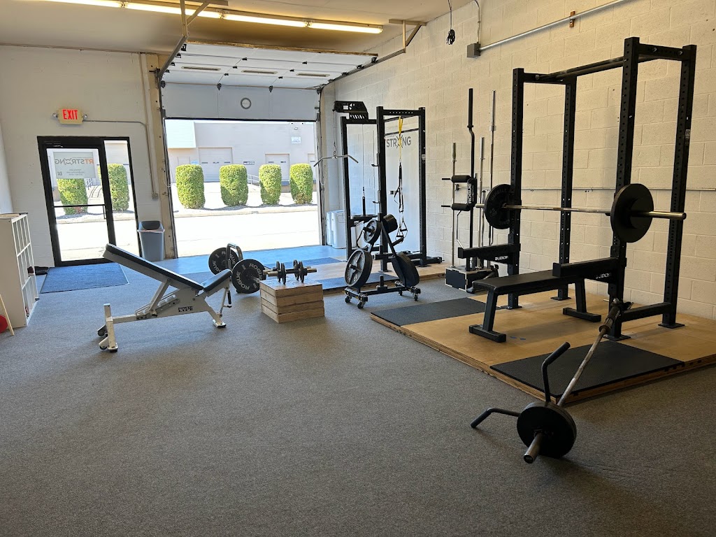  RT Strong - A Strength Community