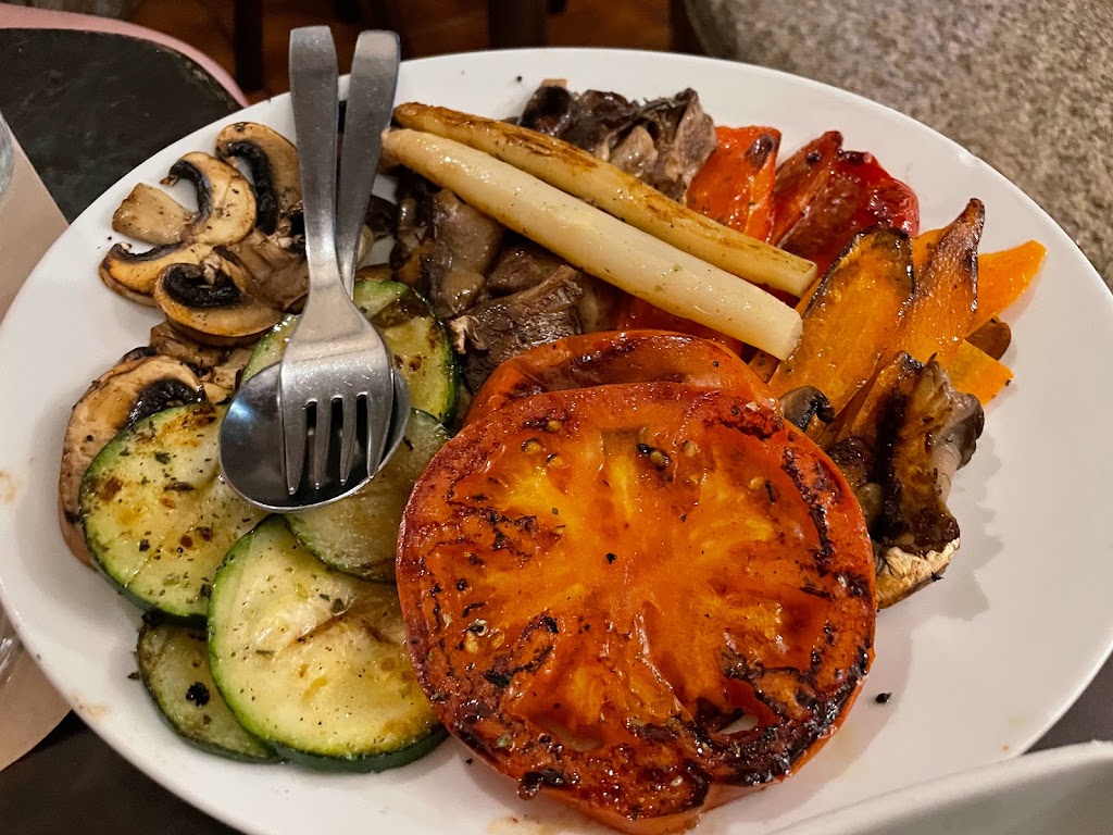Bar Muino da Ponte Taperia — Comida y bebida